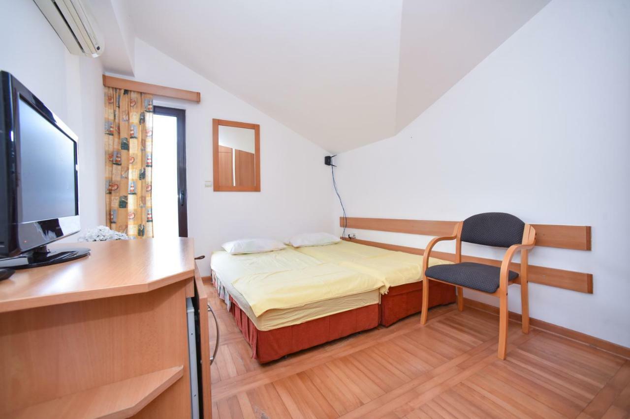 Bologna Apartments Budva Exterior foto